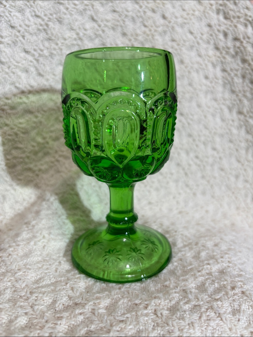 Vintage green L.E. Smith mini goblet in the "Moon & Stars" pattern.